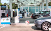 Leclerc compte installer 300 écrans Fill Up Média dans ses stations-services