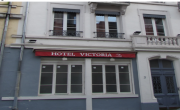 Classé 2*, l'hôtel Victoria, à côté de la Brasserie Georges, va bénéficier de 700.000 euros d'investissement de la part de son nouveau propriétaire.
