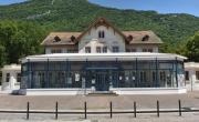 La fermeture des thermes de Challes-les-Eaux marque les esprits en Savoie.