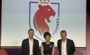 Benoit Ripault, directeur marketing de Mastercard France (sponsor), Michele Kang, la propriétaire d'OL Lyonnes, Vincent Ponsot, DG d'OL Lyonnes.
