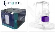 La batterie E-Cube remplace le moteur thermique et le contrepoids d’origine d'une mini-pelle.