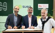 Ce lundi, Vincent Cristia, Vincent Borel et Cédric Denoyel ont paraphé le contrat de lancement de la troisième édition de « Innover pour une alimentation durable ». 