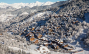 Directrice des équipements de la station et de l'aménagement durable de la montagne à la mairie des Allues, Julie Molinier pilote le programme Méribel 2038.