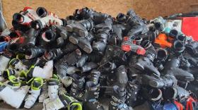 L’écosystème des sports d’hiver se mobilise de plus en plus autour du réemploi et du recyclage des équipements.