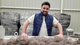 Clément Baldellou, cofondateur de Capillum, considère « le cheveu comme une ressource. »