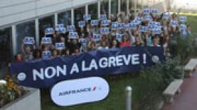 Air France : des salariés lyonnais expriment leur désaccord avec la grève