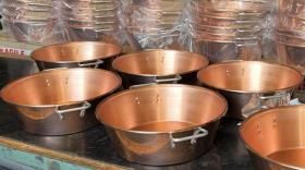 Brez fabrique notamment des  bassines à confiture sur son site de Langeac.