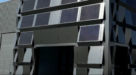 La gamme UltraWatt Pro cible les professionnels grâce à des façades solaires (comme ici), végétales ou encore en 3D