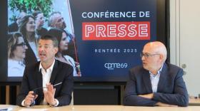 Franck Morize, à gauche, aux côtés de Thierry Regond, vice président de Sunaero et président du cluster Eden qui regroupe des PME dans le secteur de la défense.
