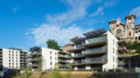 Vinci inaugure les luxueux logements du Debrousse Parc