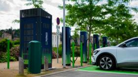 À ce jour, e-Totem a installé plus de 12 000 points de charge en accès public en France.