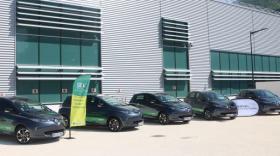 Schneider Electric investit dans l’autopartage de véhicules électriques