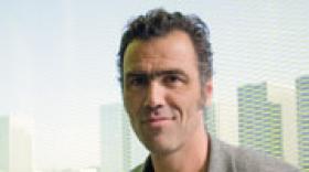Bref 2190 : Le portrait : Guillaume Abou imprime sa marque