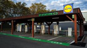 Après Villefranche-sur-Saône, Lidl prévoit cinq autres e-stations - bref eco
