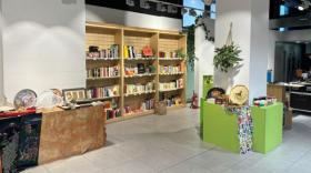 La présence de Circuit-Court – La Recyclerie à Confluence renforce la mutation de l’offre « hybride » des centres commerciaux.