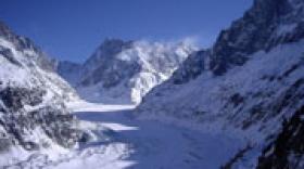 La mer de glace prête pour un nouveau nettoyage