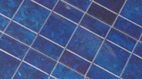 A Vénissieux, la plus grande usine de panneaux photovoltaïques de France