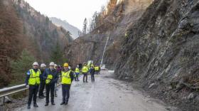 La route rouvrira sur une seule voie à partir du 21 décembre.