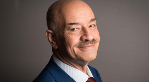 Alain Bauer, professeur de criminologie, interviendra los de La REF 2026 à Clermont-Ferrand.