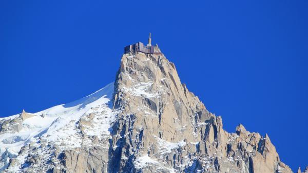 L'Aiguille du Midi.