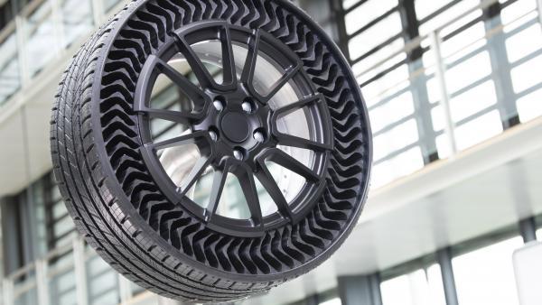 Michelin lance le pneu sans air