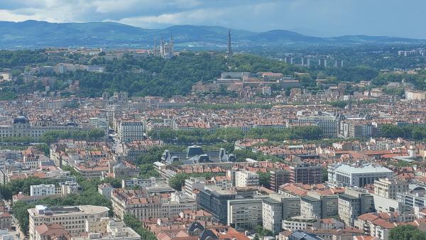 Ventes de logements anciens dans la région : baisse de 23 % sur un an 