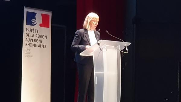 Fabienne Buccio, préfète de la région Auvergne-Rhône-Alpes, présente la feuille de route régionale pour la transition écologique