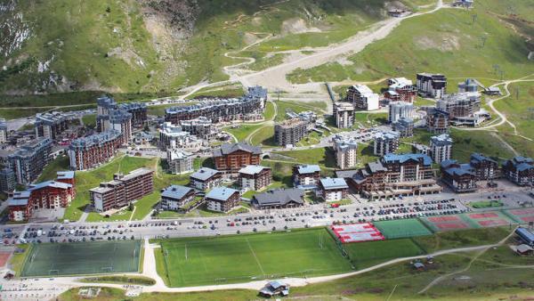 Le programme Alpine Mess vient parachever la restructuration urbaine du Val Claret, à Tignes.
