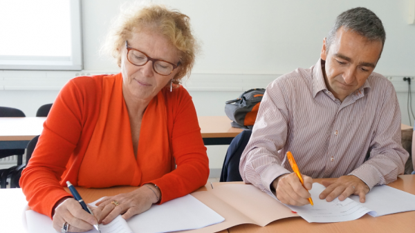 Sophie Jullian, présidente de Pulsalys et Pierre-Yves Nury pour e-attract