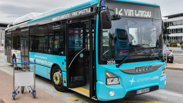 Berthelet cède deux activités pour ne garder que celle des navettes sur l'Aéroport de Lyon-Saint Exupéry.