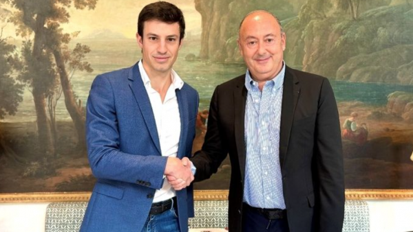 Maxime Pialat, fondateur de Supertripper, et Laurent Abitbol, président du Groupe Marietton.