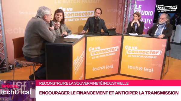 Éric Boël (Tissages de Charlieu), Corinne Delisle (Bref Eco), Philippe Régnoux, Laura Bourgeois (banque Neuflize OBC) et Hervé de Malliard (Maison MG.)