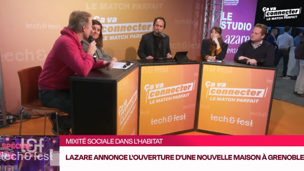 Philippe Régnoux, aux côtés de Corinne Delisle, Gratien Regnault et Pierre Bert, de l'association Lazare, et Margot Belair, de la Ville de Grenoble, sont venus présenter le projet d'ouverture d'une nouvelle Maison Lazare à Grenoble.