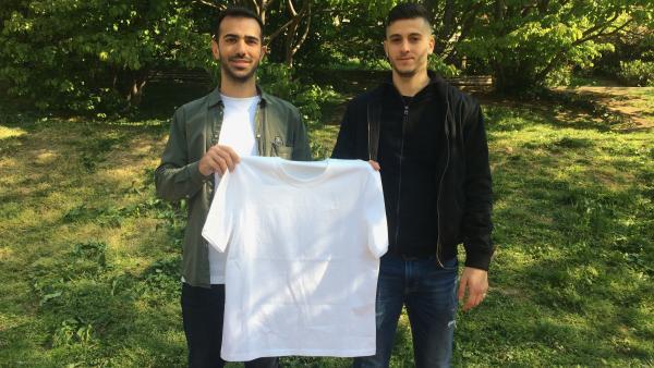 Alex Guendjian (à gauche) et Laurent Rivera-Gil sont les co-fondateurs de la marque Champ Blanc.