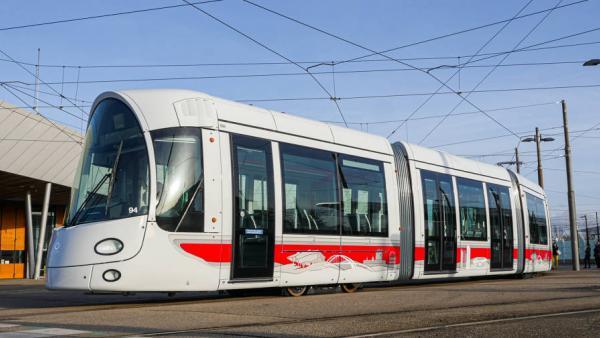 Avec des tarifs en baisse, le Sytral veut renforcer l’attractivité du réseau