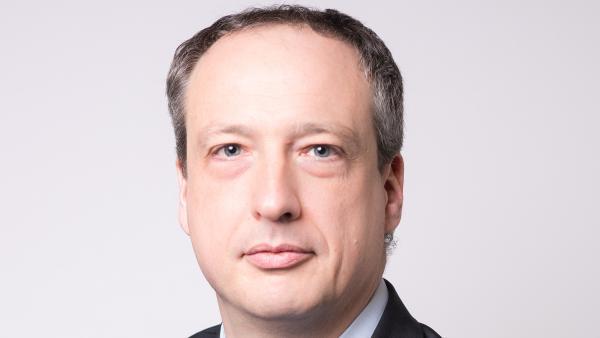 Jean-Thomas Heintz, avocat associé au sein du département corporate, fusions et acquisitions de CMS Francis Lefebvre Lyon.
