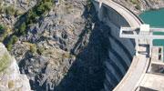La CNR lance un dragage d’entretien au barrage de Génissiat