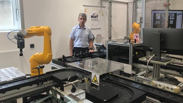 Grenoble INP-UGA inaugure ses Ateliers Intelligents de l'Industrie