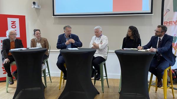 Les candidats peuvent rencontrer les professionnels pendant quatre jours