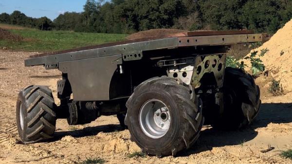 Minitrucks Robotics, des mini-camions pour les charges lourdes