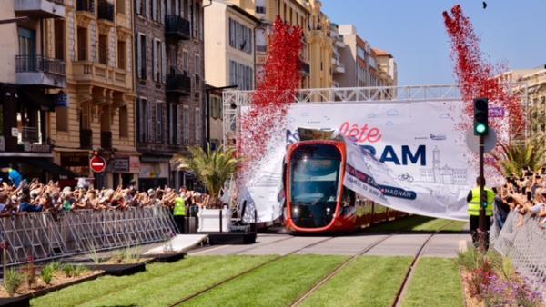L'inauguration du Citadis X05 de Nice