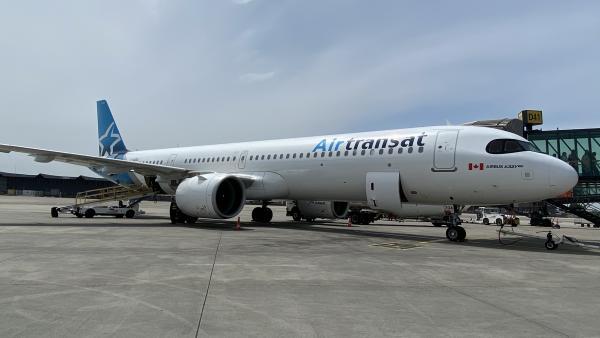 L'Airbus A321LR d'Air Transat - aéroport lyon saint exupery - bref eco