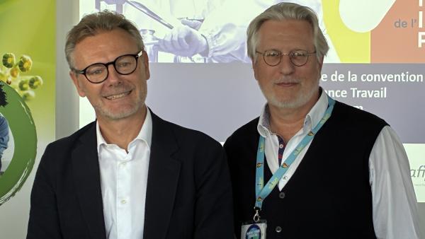 Pascal Houdayer, CEO de Boiron, et Thierry Boiron, président de Boiron Développement ont accueilli à Messimy la signature de la 4ème convention France Travail/Leem/Cheops.