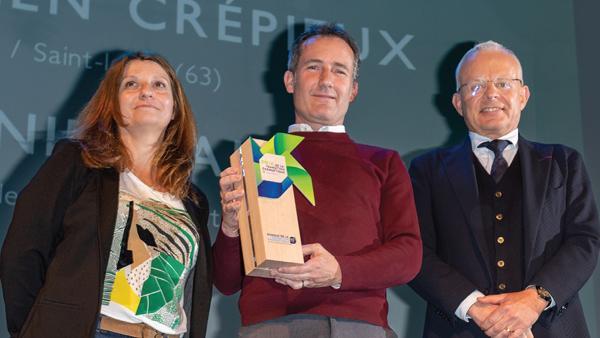 Stéphanie Cailloux et Sébastien Crépieux - Cofondateurs d’Invers et Lionel Baud - Président du Conseil d’Administration de la Banque Populaire Auvergne Rhône Alpes