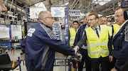 Iveco Bus reçoit Emmanuel Macron à Annonay