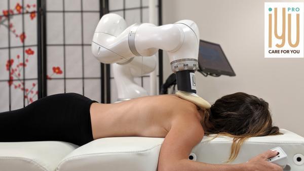 Avec son robot, Capsix amène le massage en entreprise