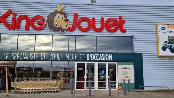 Comme ici à Valence, le concept King'Okaz est désormais décliné dans trente magasins.