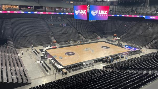 La LDLC Arena, en configuration sportive.