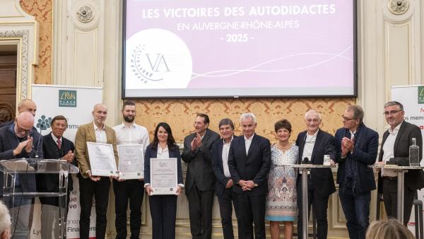 La cérémonie régionale des Victoires des autodidactes 2025 s'est déroulée au Palais de la Bourse, à Lyon.