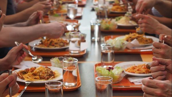 le traiteur du Haut Giffre cède une partie de son activité à Mille et Un Repas 